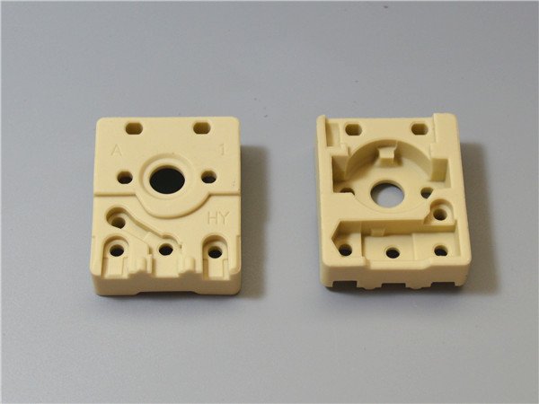 Alumina Insulators
